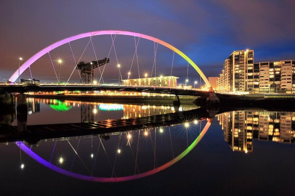 Fabulous Location, One Bedroom West End Flat, Just Off Byres Rd, Close To Sec & Hydro Glasgow Exterior foto